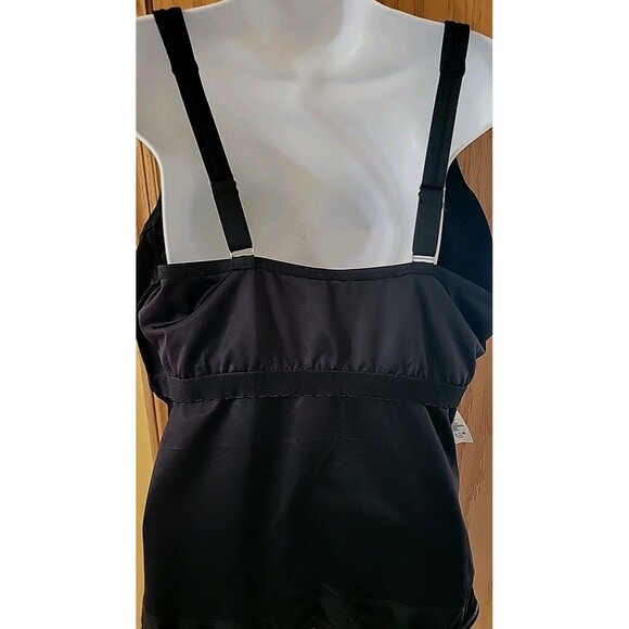 Swim Top Black 18 D Wrap Front XL Solid Underwire Tummy Control Lands End S1008 - Picture 4 of 5